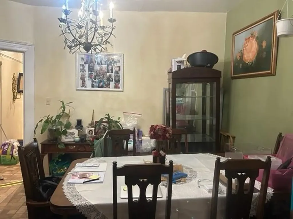 110 E 198th Street Bronx NY 10468