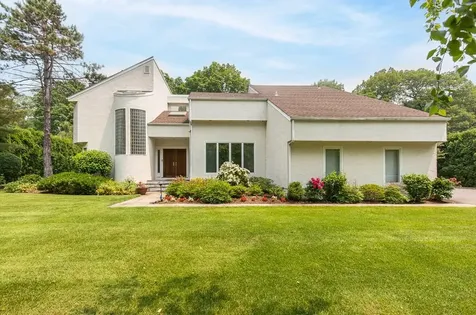 21 Marbourne Drive Mamaroneck NY 10543
