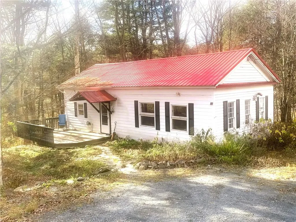 2981 State Route 17b Cochecton NY 12726