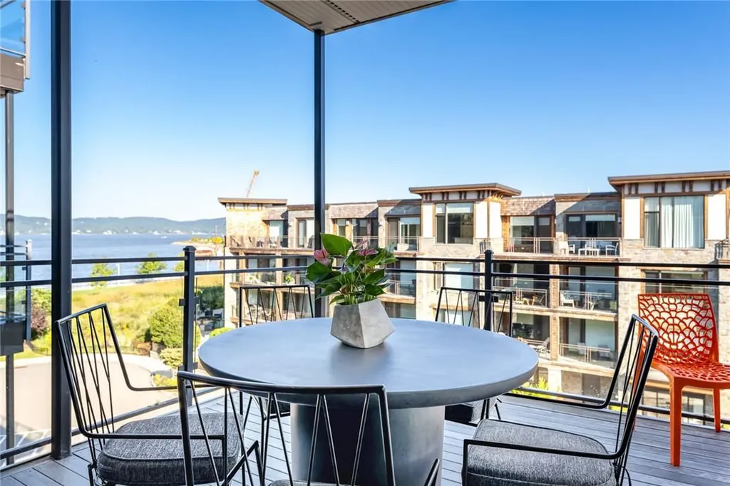 18 Rivers Edge Drive Tarrytown NY 10591