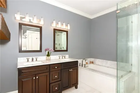 18 Rivers Edge Drive Tarrytown NY 10591