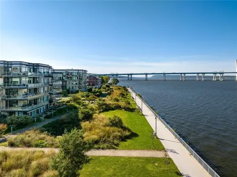 18 Rivers Edge Drive Tarrytown NY 10591