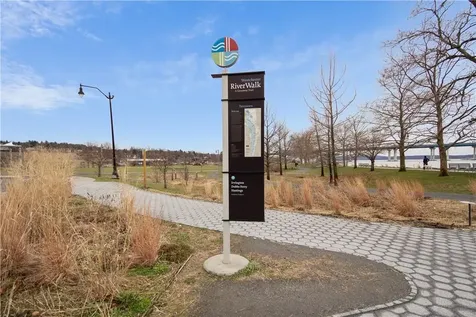 18 Rivers Edge Drive Tarrytown NY 10591