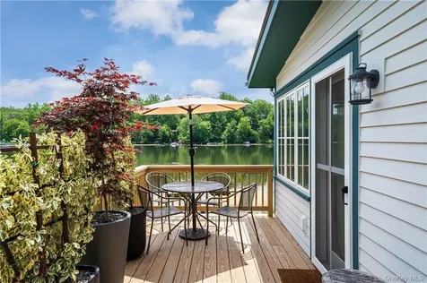 24 Cove Road South Salem NY 10590