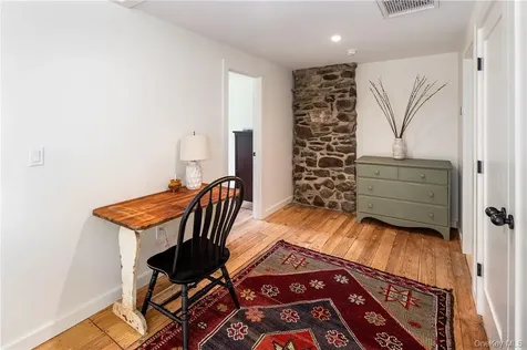 24 Cove Road South Salem NY 10590