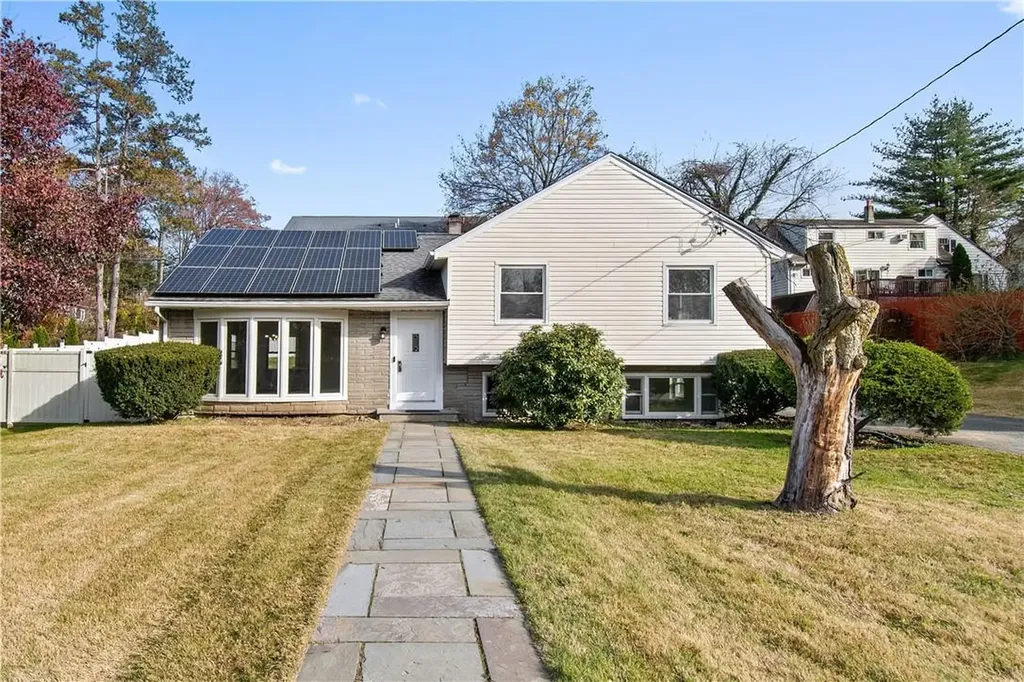 6 Adams Place White Plains NY 10603