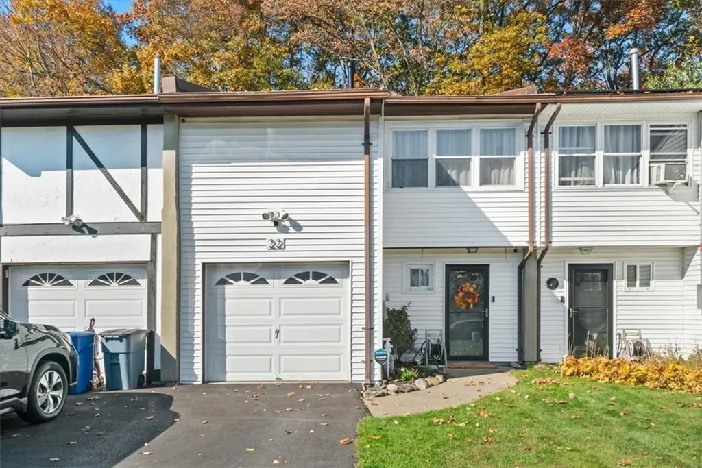 22 Fitzgerald Court Monroe NY 10950