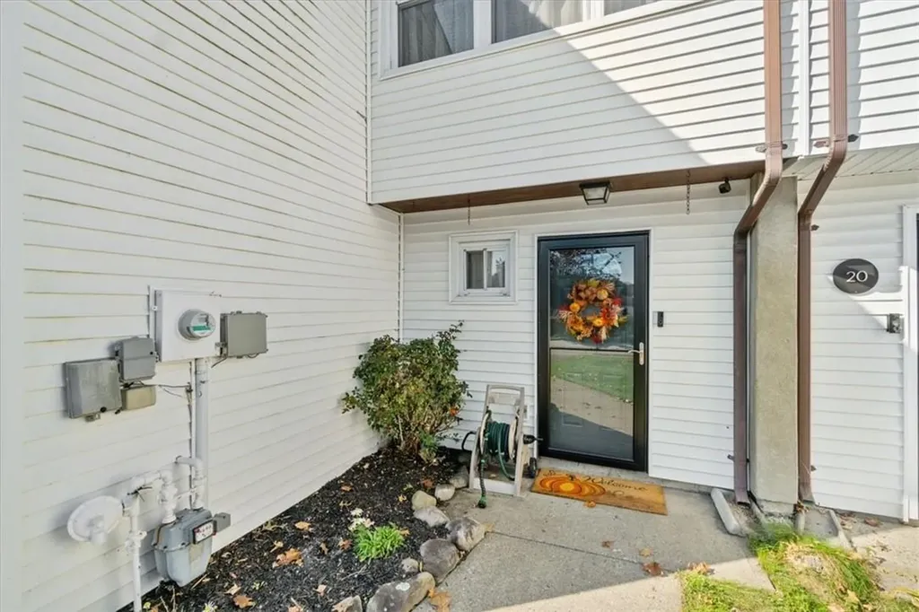 22 Fitzgerald Court Monroe NY 10950