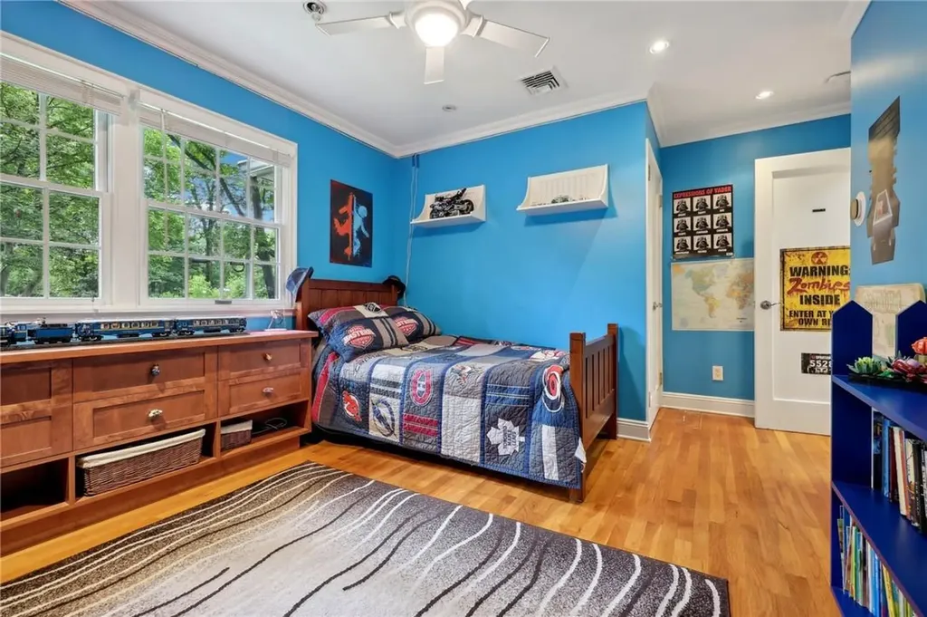 98 Sparrow Lane Pearl River NY 10965