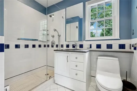 98 Sparrow Lane Pearl River NY 10965