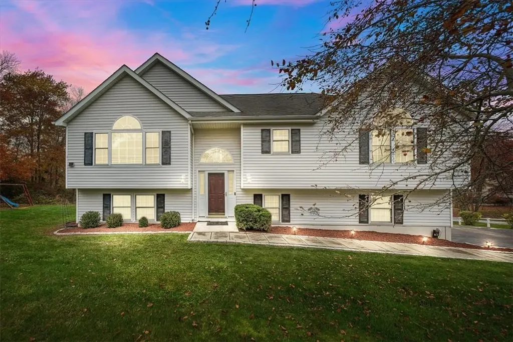 24 Interlochen Road Carmel NY 10512