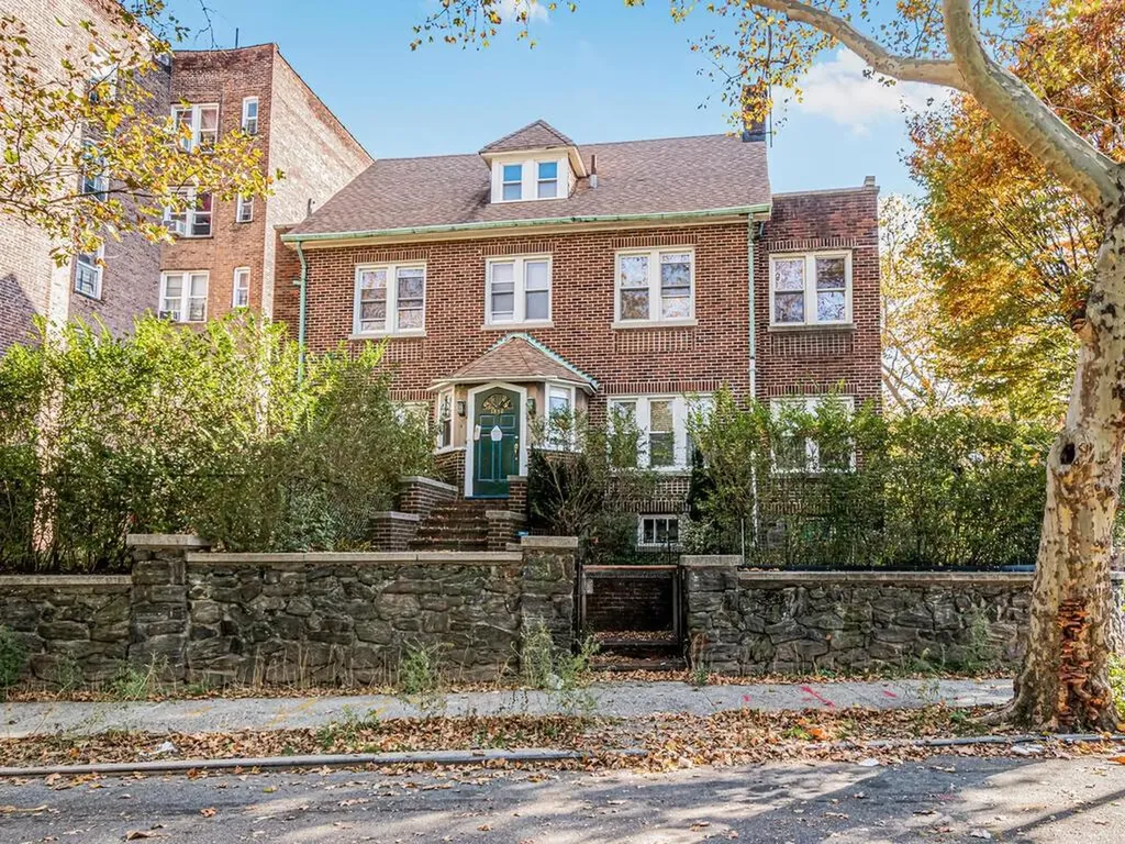 1850 Billingsley Terrace Bronx NY 10453