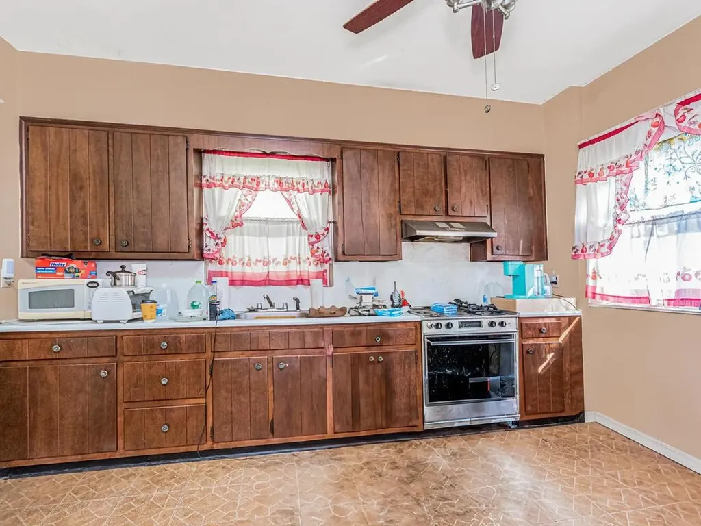 1850 Billingsley Terrace Bronx NY 10453