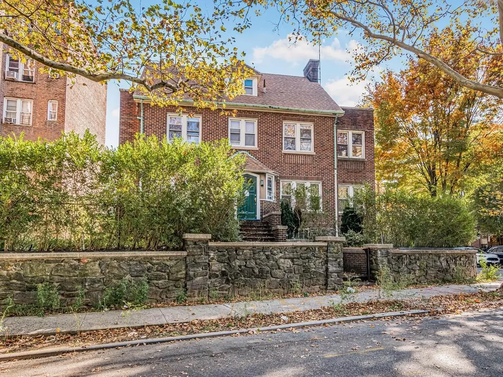 1850 Billingsley Terrace Bronx NY 10453