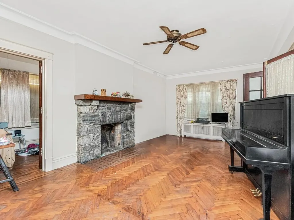 1850 Billingsley Terrace Bronx NY 10453