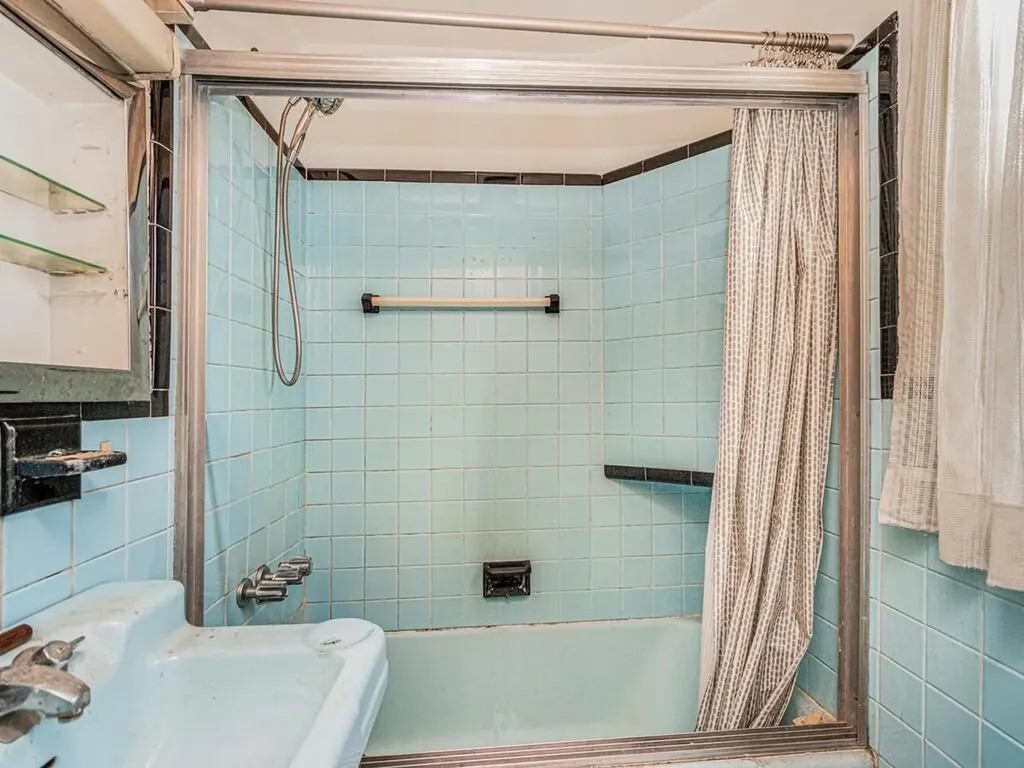 1850 Billingsley Terrace Bronx NY 10453