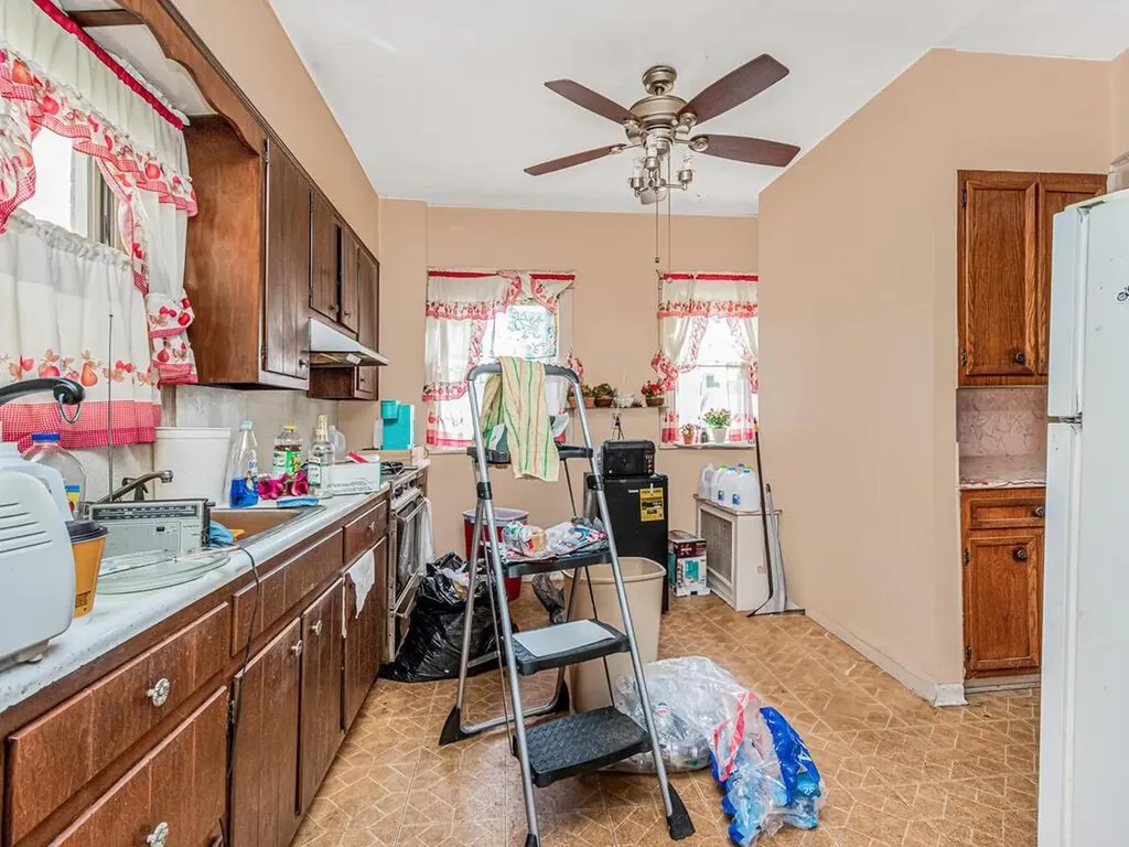 1850 Billingsley Terrace Bronx NY 10453
