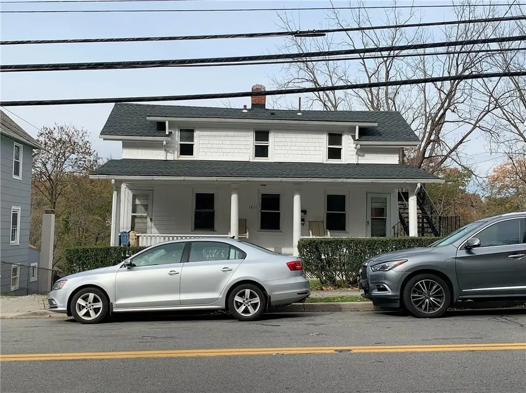 1426 Crompond Road Peekskill NY 10566