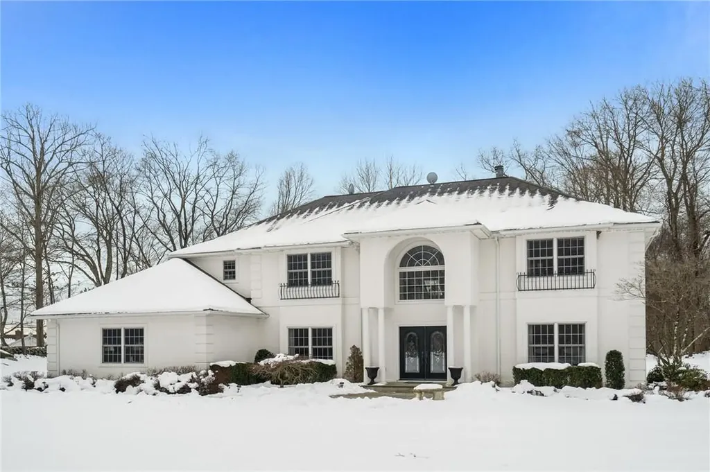 18 Hilltop Road Katonah NY 10536