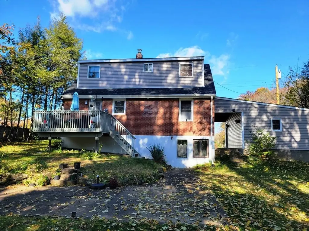 26 Antoinette Drive Poughkeepsie NY 12601