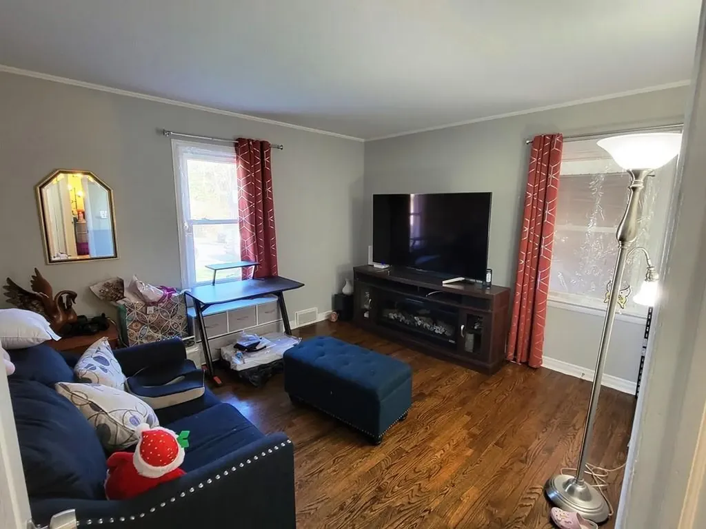 26 Antoinette Drive Poughkeepsie NY 12601