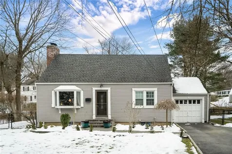 1007 Knollwood Road White Plains NY 10603
