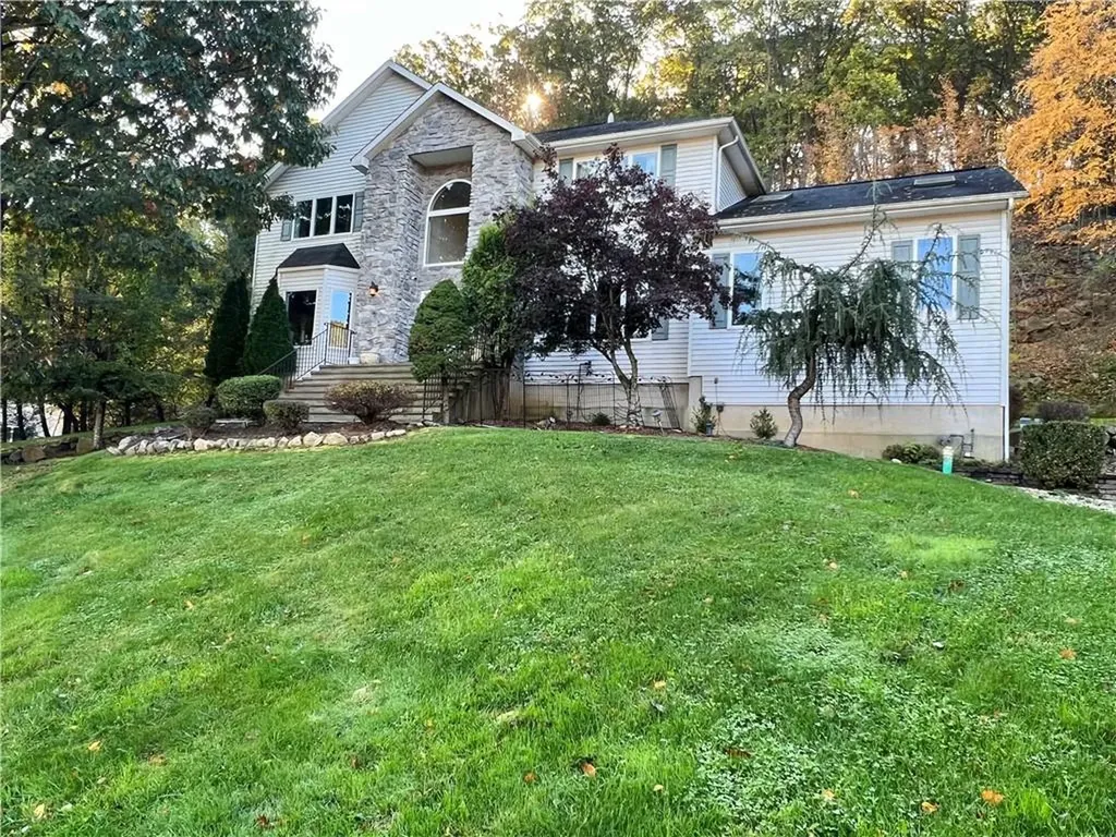 6 Pyngyp Road Stony Point NY 10980