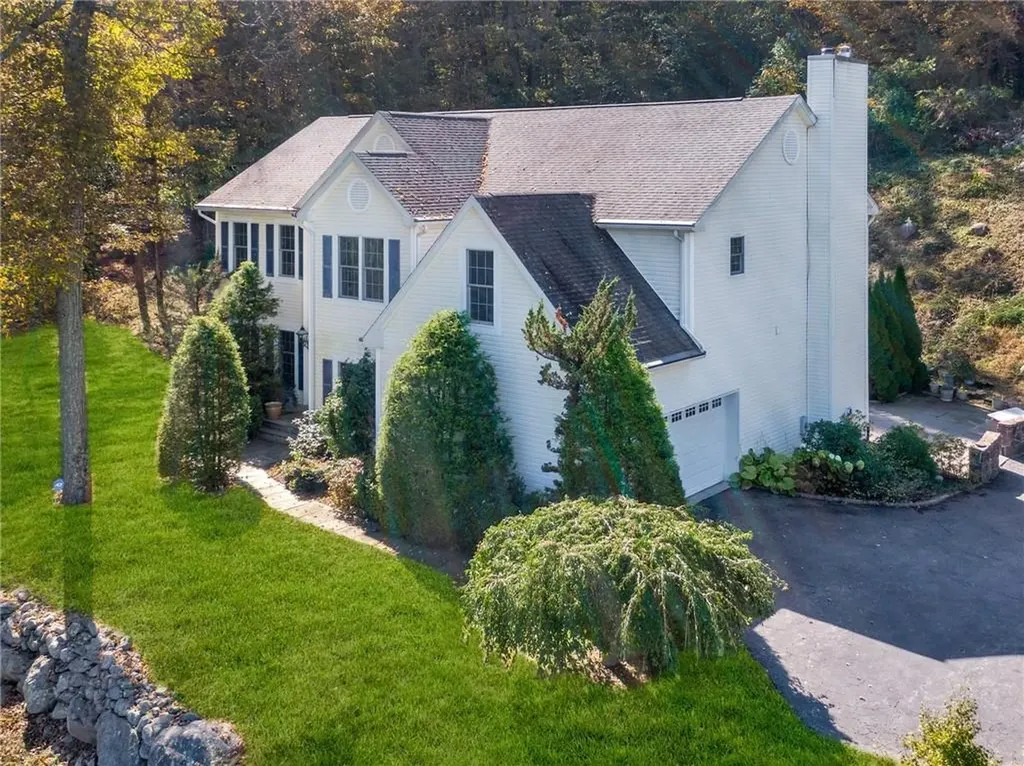 5 Pheasant Run Road Putnam Valley NY 10579