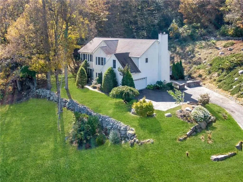 5 Pheasant Run Road Putnam Valley NY 10579