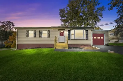 40 Cardinal Drive Poughkeepsie NY 12601