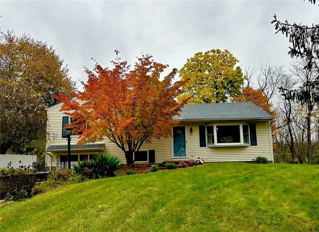 21 Franklin Road Hyde Park NY 12538
