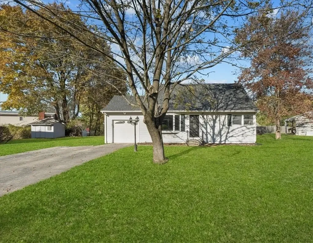25 Sheraton Drive Poughkeepsie NY 12601