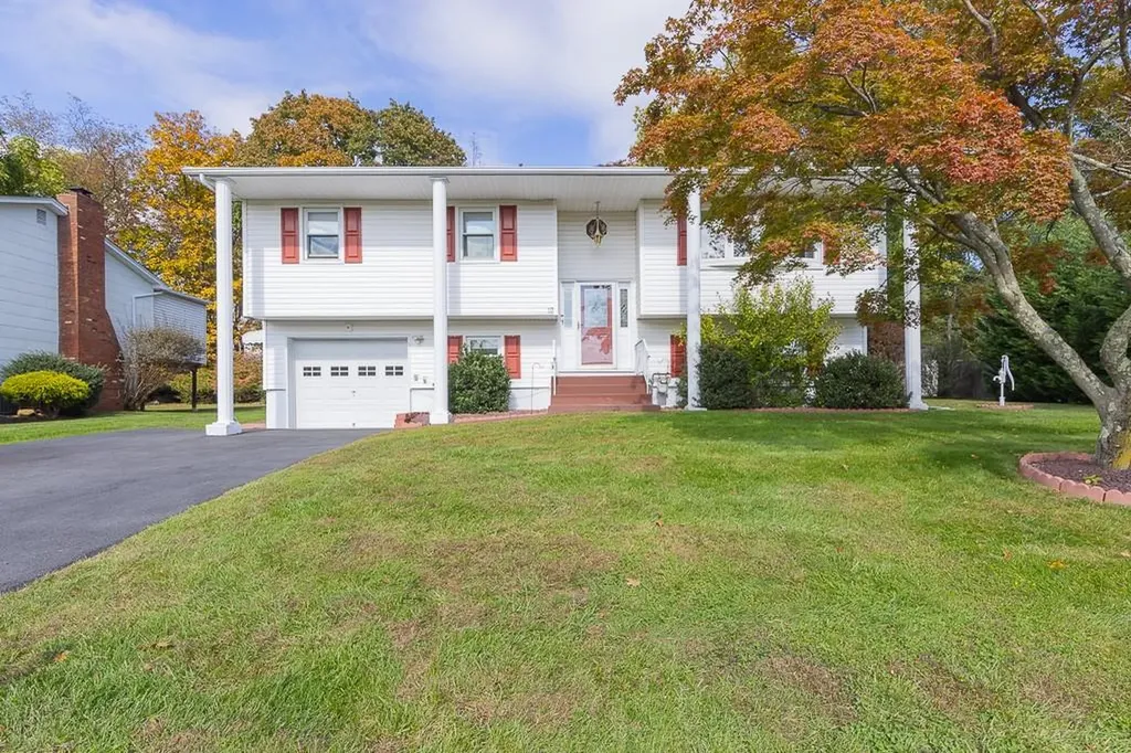 12 Lewis Road Garnerville NY 10923