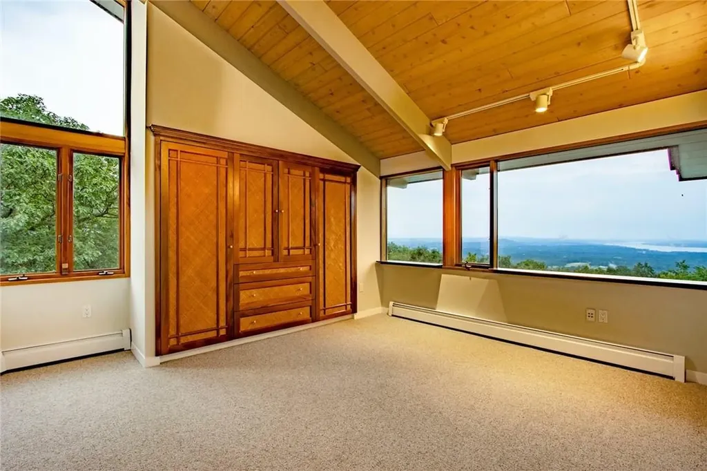 12 Mountain Brook Road Cornwall NY 12518