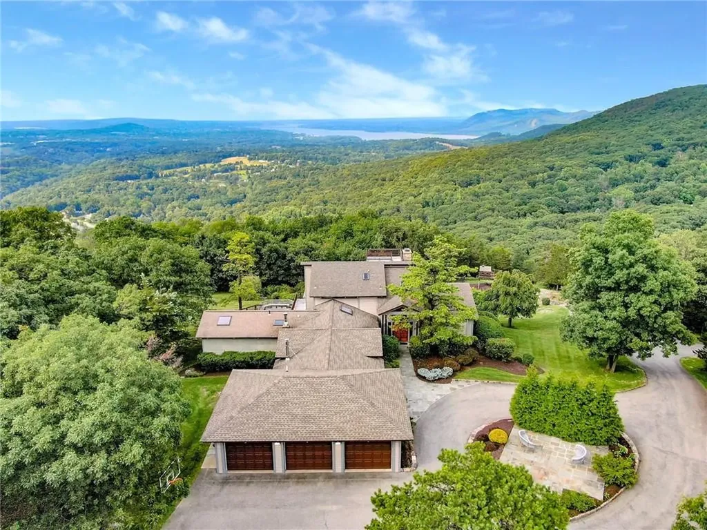 12 Mountain Brook Road Cornwall NY 12518