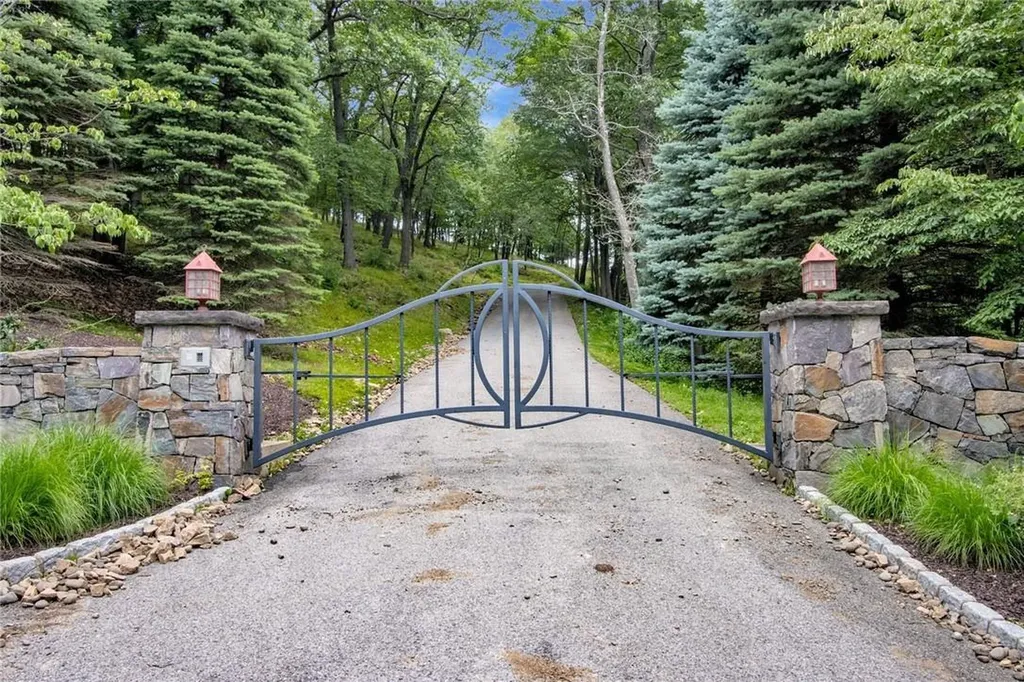 12 Mountain Brook Road Cornwall NY 12518