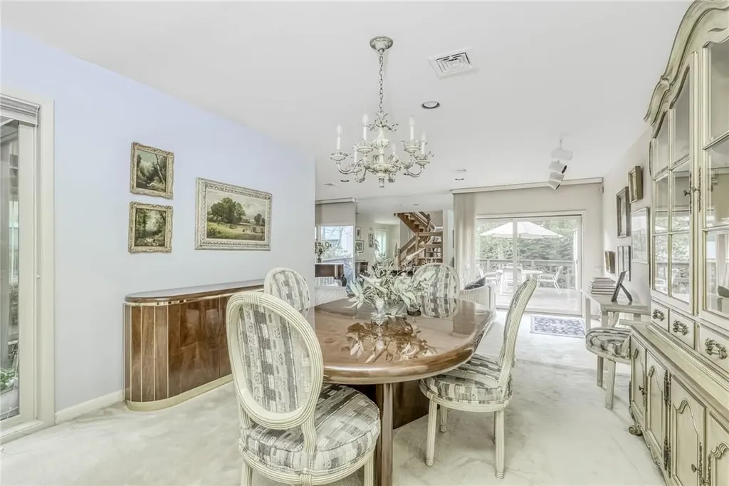 9 Bannock Court Suffern NY 10901