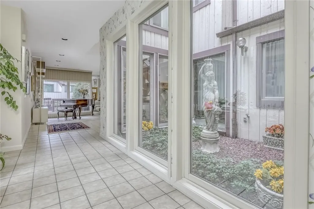 9 Bannock Court Suffern NY 10901