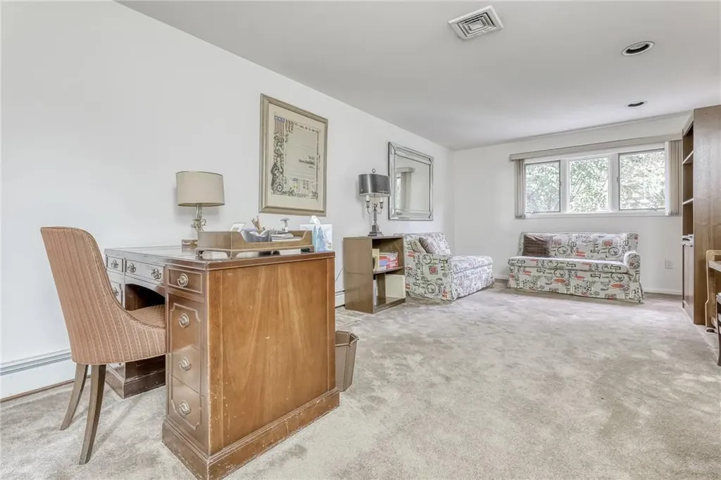 9 Bannock Court Suffern NY 10901