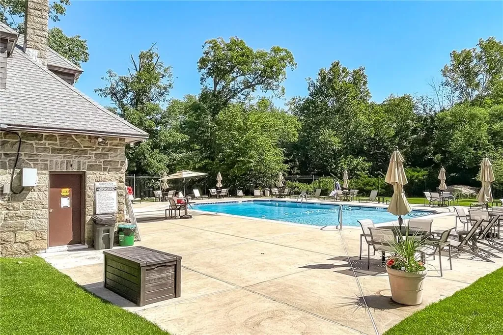 9 Bannock Court Suffern NY 10901