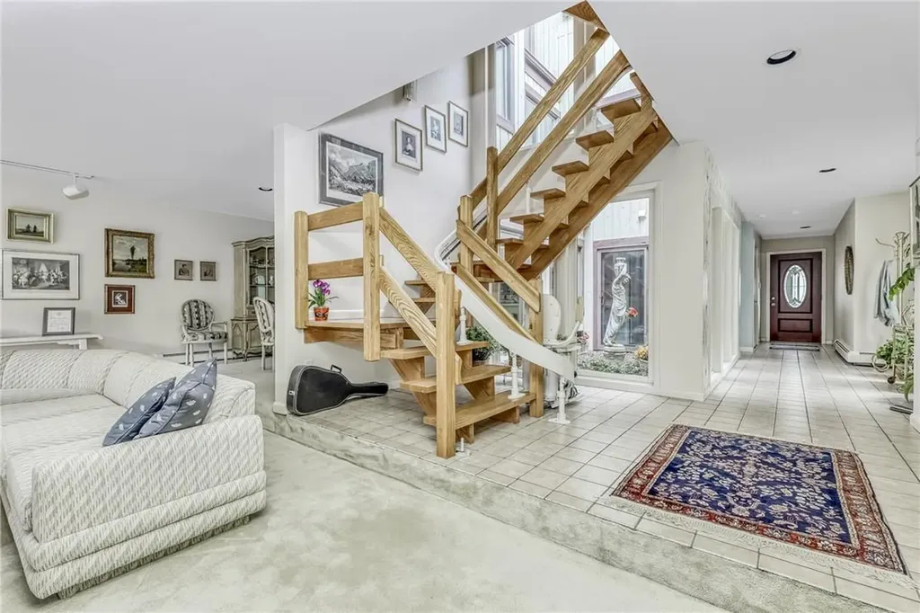 9 Bannock Court Suffern NY 10901