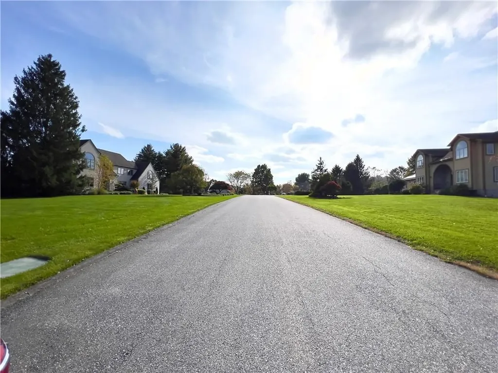 75 Eleanor Drive Mahopac NY 10541