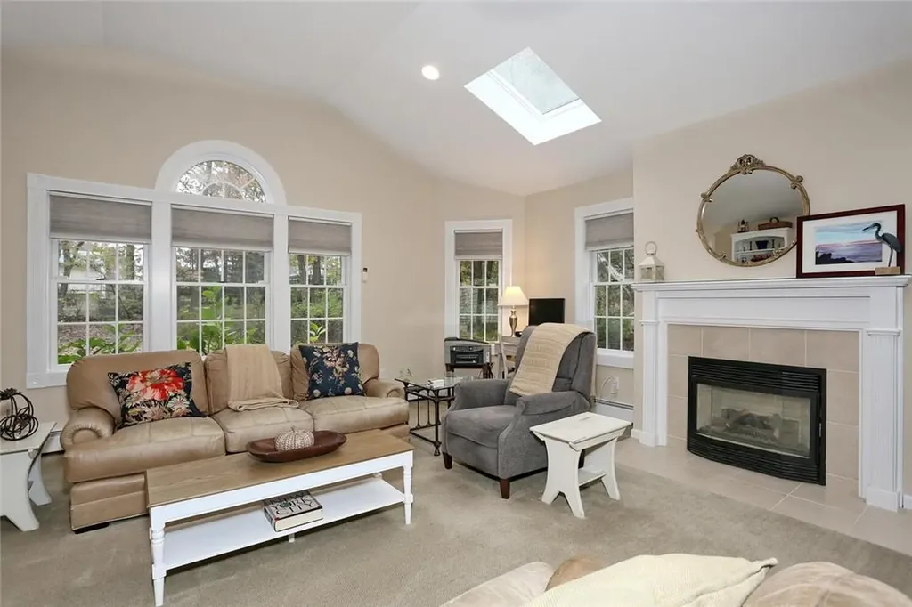 142 Pineview Avenue Bardonia NY 10954