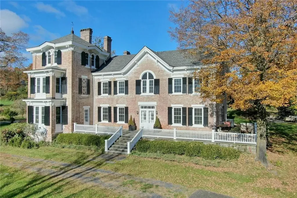 6 Silvertail Road Chester NY 10918