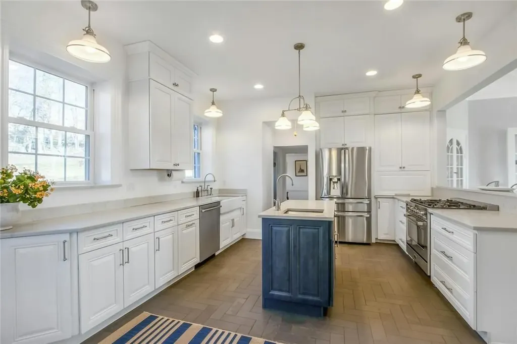 6 Silvertail Road Chester NY 10918