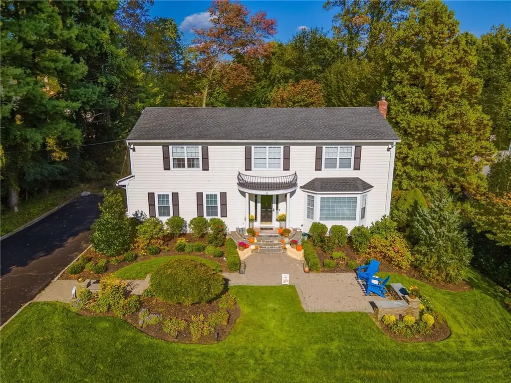 8 Devonshire Drive White Plains NY 10605