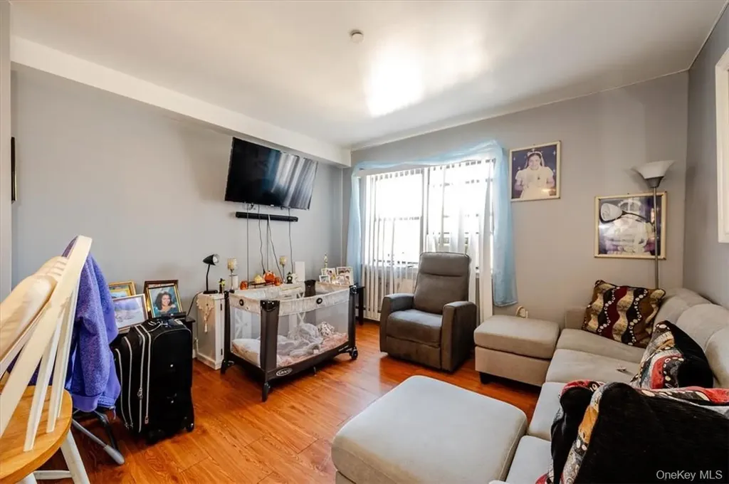 937 Croes Avenue Bronx NY 10473