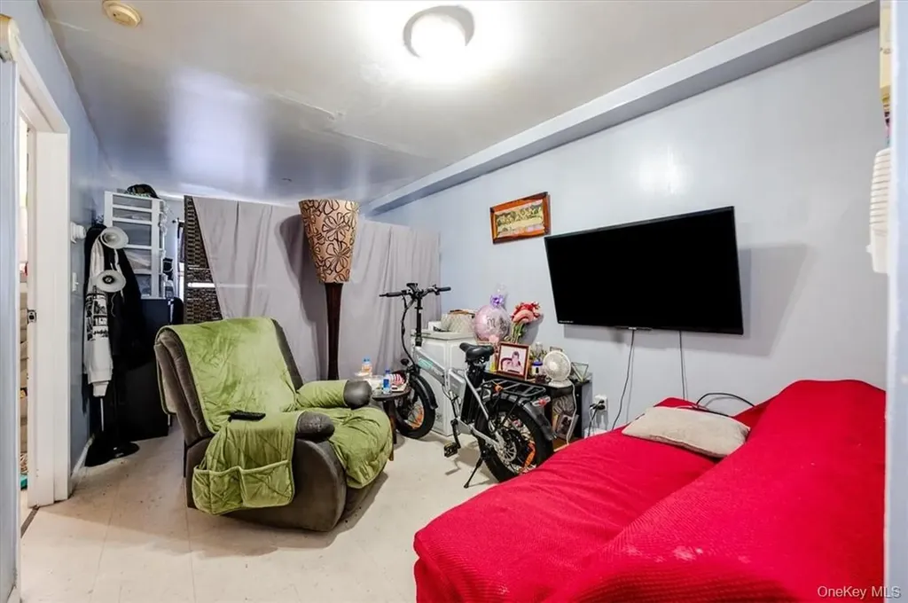 937 Croes Avenue Bronx NY 10473