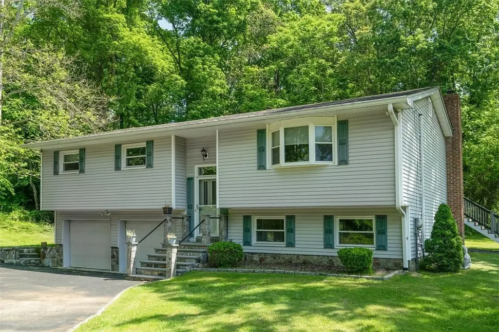 53 Travis Lane Montrose NY 10548