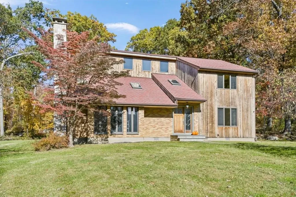 89 Mcmanus Road S Patterson NY 12563